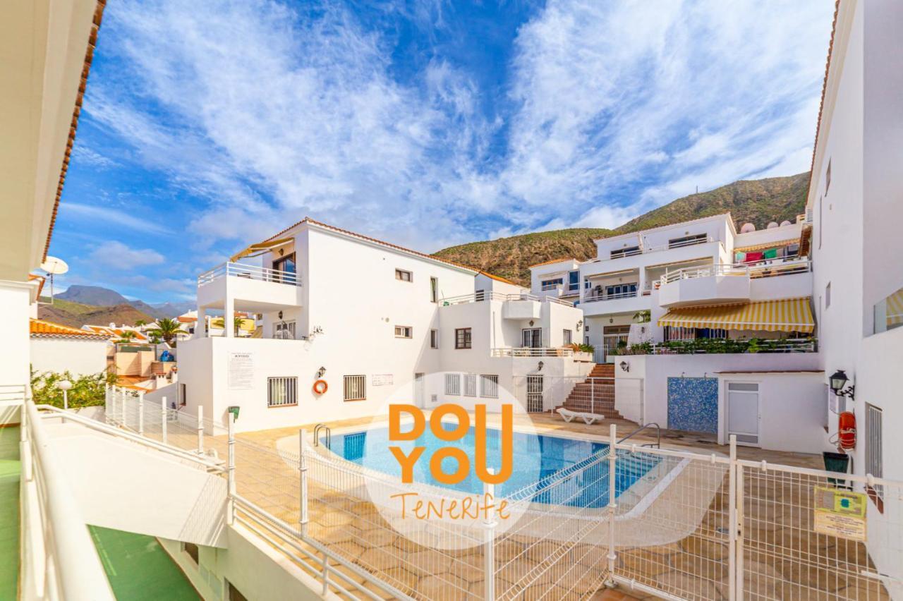 Holiday Apartments Oasis Лос Кристианос Экстерьер фото