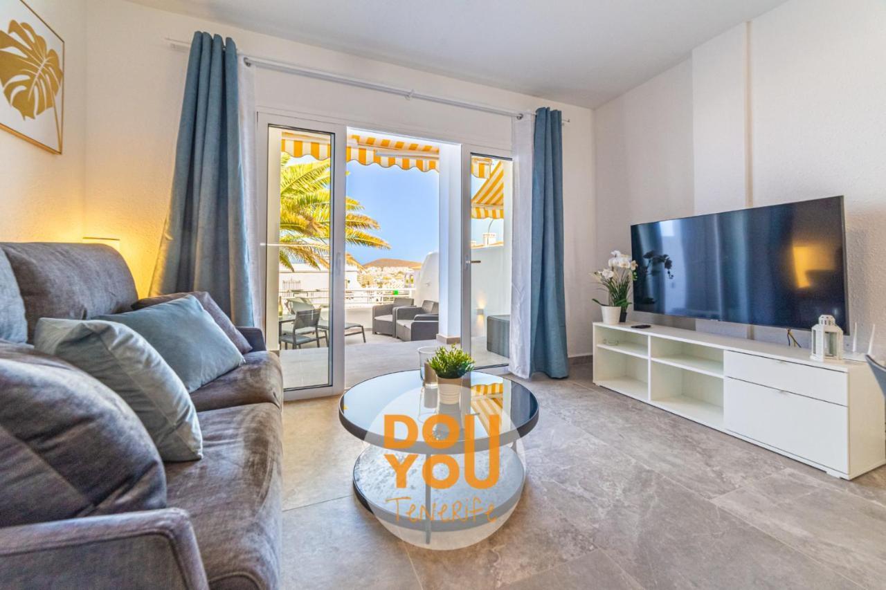 Holiday Apartments Oasis Лос Кристианос Экстерьер фото